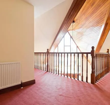 Rathmichael Dales Tatil Evi Kilternan